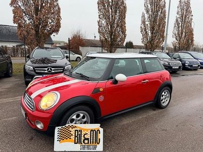 Flerfärgad Begagnad 2006 Mini Cooper Halvkombi | 58 800 kr (Dyr)