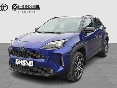 Blå Begagnad 2024 Toyota Yaris Cross Sport SUV | 369 900 kr (Dyr)