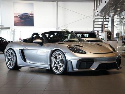 Flerfärgad Begagnad 2024 Porsche 718 Spyder Cab | 1 830 600 kr