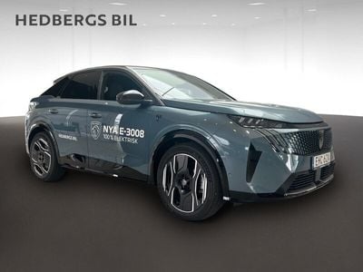 Peugeot e-3008