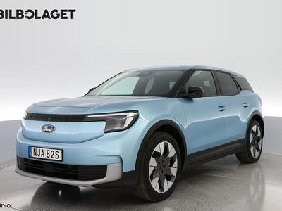 Blå Begagnad 2024 Ford Explorer Extended Range SUV | 509 800 kr (Marknadspris)