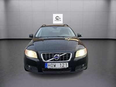 Svart Begagnad 2010 Volvo V70 Momentum Kombi | 47 900 kr (Marknadspris)