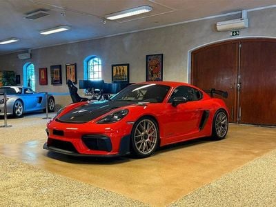 Porsche 718 Cayman GT4