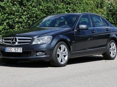 Begagnad Mercedes C180 156 HK (114 kW) 2010