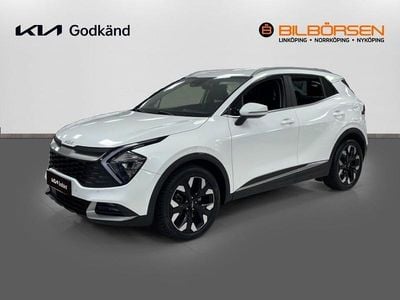 Begagnad Kia Sportage 180 HK (132 kW) 2022 /hw2/ deluxe white m SUV