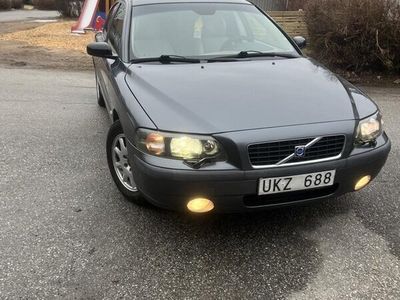 begagnad Volvo S60 2.4 170hk Automat MoK värmare