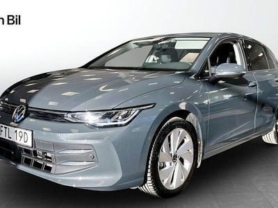 Begagnad VW Golf VIII Life 150 HK (110 kW) 2024 Mörkgrå Halvkombi