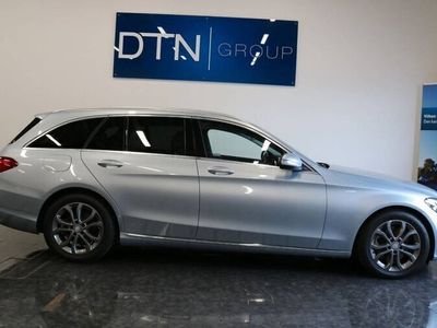 begagnad Mercedes C250 Benz C 250T 4MATIC DRAG VÄLUTRUSTAD D-VÄRM 2015, Kombi