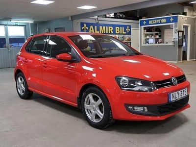Röd Begagnad 2014 VW Polo Halvkombi | 77 500 kr (Marknadspris)