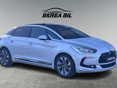Vit Begagnad 2013 Citroën DS5 Halvkombi | 89 900 kr