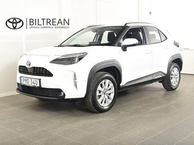 Vit Begagnad 2023 Toyota Yaris Cross Active SUV | 278 900 kr (Marknadspris)