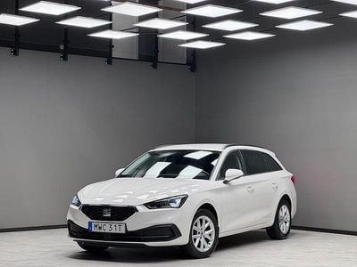 Vit Begagnad 2021 Seat Leon Style Kombi | 199 900 kr (Marknadspris)