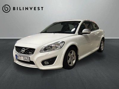 Begagnad Volvo C30 R-Design Momentum 114 HK (83 kW) 2012 Vit Halvkombi
