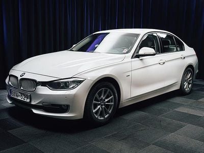 Begagnad BMW 320 184 HK (135 kW) 2013 Vit Sedan