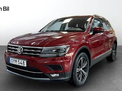 Röd Begagnad 2018 VW Tiguan Highline SUV | 299 900 kr (Lite dyr)