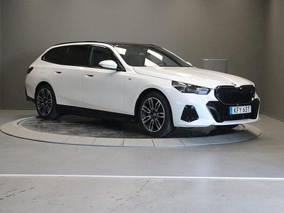 Begagnad BMW i5 Comfort Edition 253 kW (344 HK) 2024 Vit (mineralvit metallic) Sedan