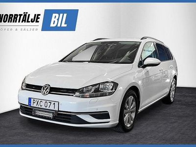 Vit Begagnad 2018 VW Golf VII Kombi | 159 900 kr (Marknadspris)