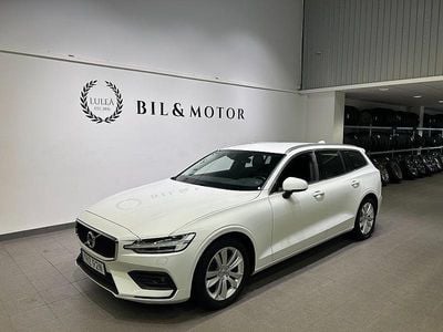 Vit Begagnad 2019 Volvo V60 Momentum Kombi | 269 900 kr (Marknadspris)