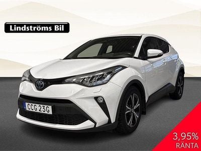 Vit Begagnad 2022 Toyota C-HR Edition SUV | 259 000 kr (Marknadspris)
