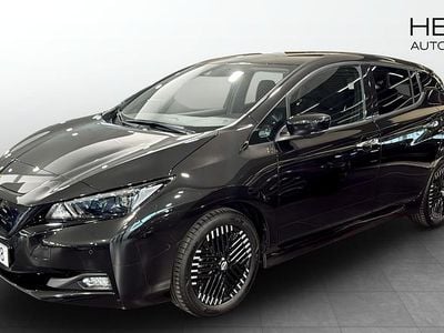 Begagnad Nissan Leaf N-Connecta 110 kW (150 HK) 2022 Svart Halvkombi