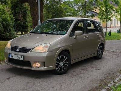 Suzuki Liana