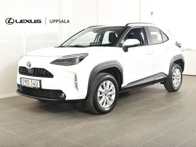 Vit Begagnad 2023 Toyota Yaris Cross Active SUV | 278 900 kr (Marknadspris)