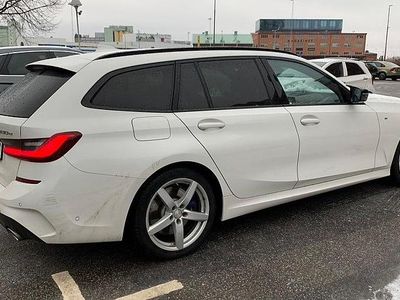 Begagnad BMW 330e 184 HK (135 kW) 2020 Vit Kombi