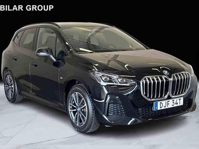 Svart Begagnad 2025 BMW 225 Active Tourer Minibuss | 409 000 kr (Lite dyr)