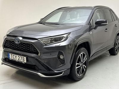 Grå Begagnad 2021 Toyota RAV4 Style | 289 000 kr (Marknadspris)