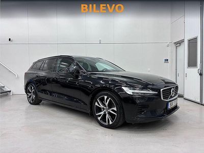 Svart Begagnad 2019 Volvo V60 R-Design Kombi | 314 800 kr (Marknadspris)