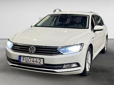 Vit Begagnad 2015 VW Passat Kombi | 99 900 kr (Dyr)