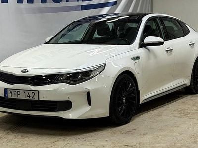 Vit Begagnad 2016 Kia Optima Hybrid Sedan | 169 500 kr (Marknadspris)