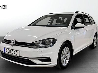 Begagnad VW Golf VII 116 HK (85 kW) 2019 Vit Kombi