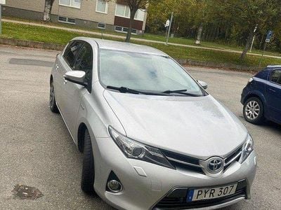 Toyota Auris Hybrid