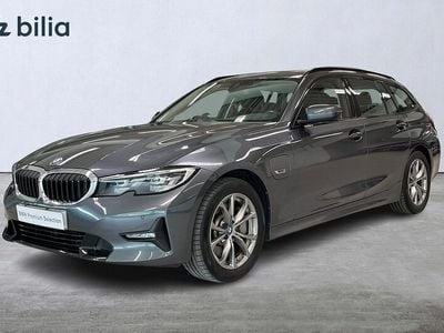 BMW 330e