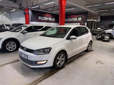 Begagnad VW Polo 90 HK (66 kW) 2012 Vit Halvkombi
