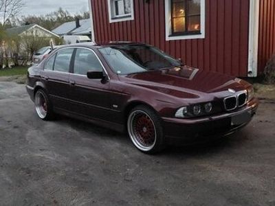 BMW 525