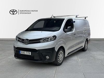 Begagnad Toyota Proace Comfort 144 HK (105 kW) 2023 Vit Minibuss