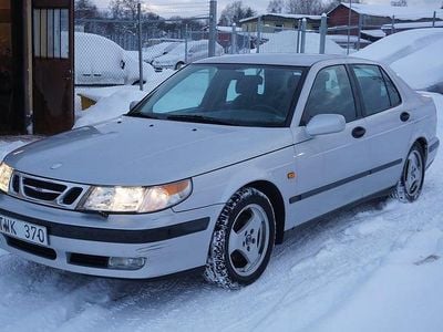 Silver Begagnad 1999 Saab 9-5 Sedan | 34 900 kr