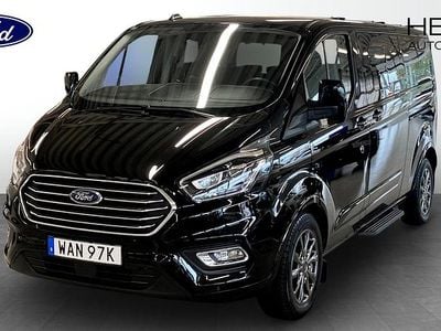 Svart Begagnad 2023 Ford Tourneo Custom Van | 399 000 kr