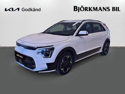 Vit Begagnad 2022 Kia e-Niro SUV | 319 000 kr (Marknadspris)