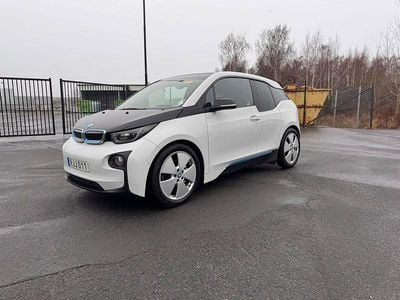 Vit Begagnad 2016 BMW i3 Comfort Edition Halvkombi | 144 900 kr