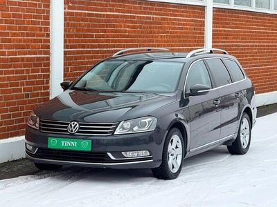 Begagnad VW Passat 140 HK (102 kW) 2011 Grå Kombi