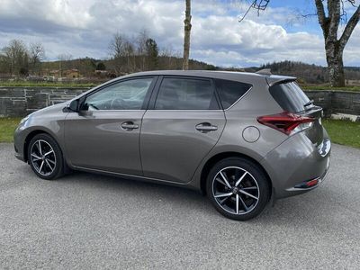 begagnad Toyota Auris 1.2 Turbo Comfort Euro 6