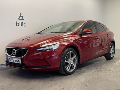 Begagnad Volvo V40 Business Edition 124 HK (91 kW) 2016 Röd Halvkombi