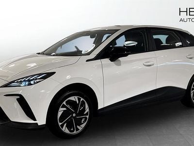 Begagnad 2024 MG MG4 EV Halvkombi | 374 988 kr