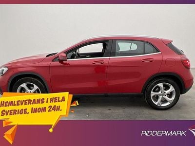 Röd Begagnad 2020 Mercedes GLA200 SUV | 249 900 kr