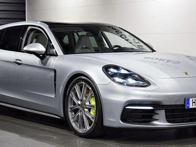 Porsche Panamera 4