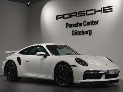 Begagnad Porsche 911 Turbo S 650 HK (478 kW) 2020 Vit Sportkupé