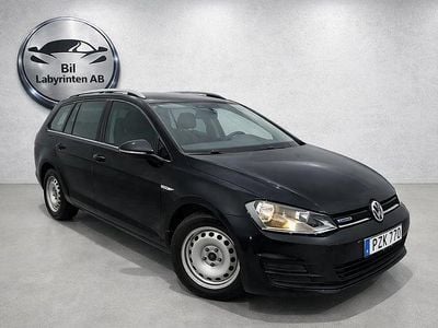 Svart Begagnad 2015 VW Golf VII Kombi | 89 900 kr (Marknadspris)